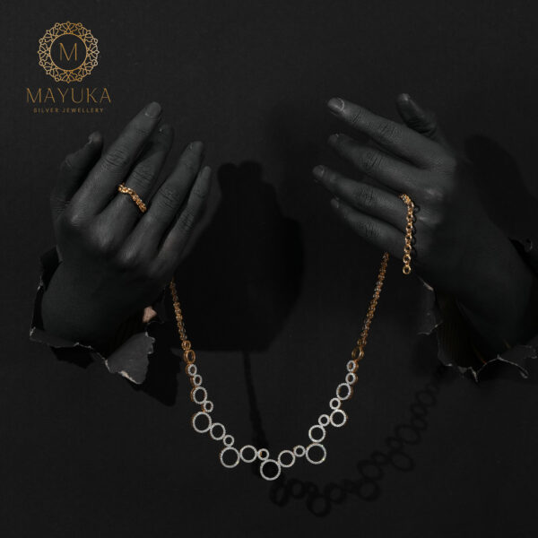 Silver chain with Diamond style